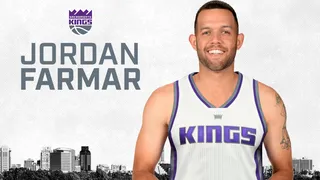 Jordan Farmar lo sigue intentando en la NBA: Firma con los Kings