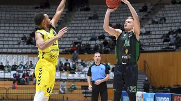 Actor secundario Arturs Zagars