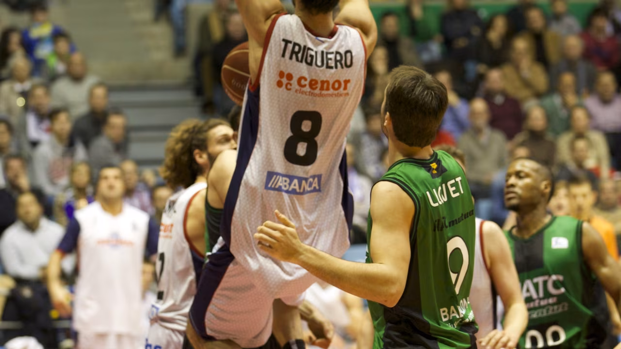 FIATC Joventut fue el tuerto con un Obradoiro ciego de cara al aro (67-71)