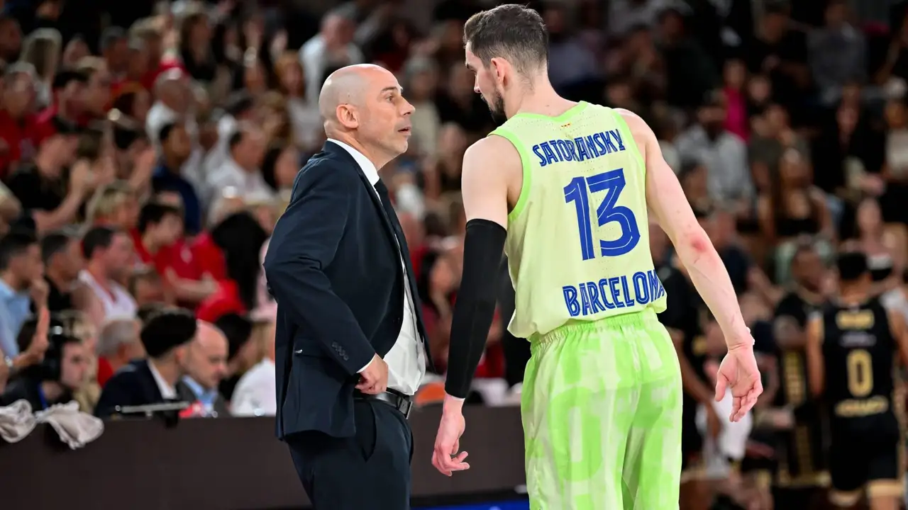 Las renovaciones que pondrán en jaque a Barça Basket en 2026