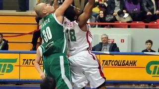 Los jugadores que vienen (V): Maciej Lampe (Caja Laboral), Tremmell Darden (Unicaja) y Cedric Simmons (Asefa Estudiantes)