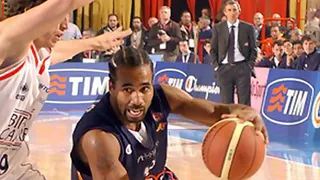 Maurice Carter aterriza en Girona