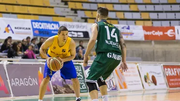 Cocinas.com arrolla a Oviedo. Paupérrima anotación de Lleida. Poscic, MVP