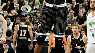 La otra estadística en la Liga Endesa (J13): la pareja Hervelle-Hamilton domina en eficiencia ofensiva y productividad, con Mirotic como tercero en discordia. Llull, triple decisivo