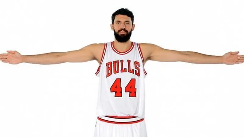 Los Bulls de Mirotic (35p) no pueden contra los Knicks y salen de puestos de playoff