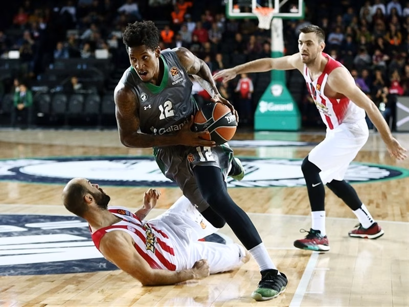 Zoco internacional: Neven Spahija entrenará a Maccabi; Will Clyburn, a CSKA