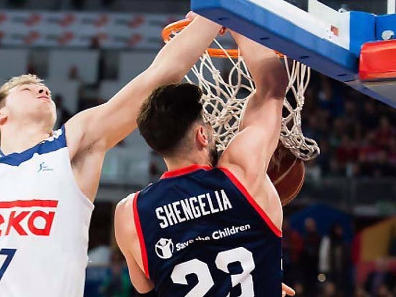 Luka Doncic y Toko Shengelia en el mejor quinteto de la Euroliga