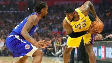 Los Ángeles Clippers se llevan el primer duelo angelino (102-112)