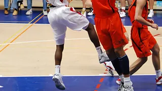 El ex-ACB Heshimu Evans juega la segunda fase de la liga de Angola en Petro Atletico de Luanda(incluye el scouting de Chus Mateo)