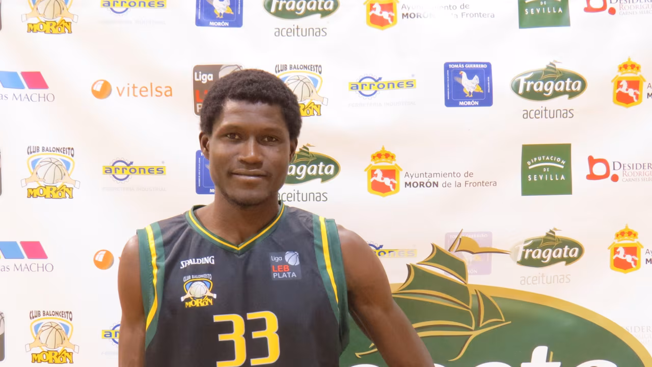 Placide Nakidjim, de firmar un 20-20 en EBA a fichar por Moron en LEB Plata