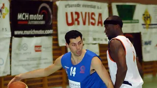 Oviedo renueva a Javi Rodríguez Uría e incorpora al alero Kevin Ratzsch