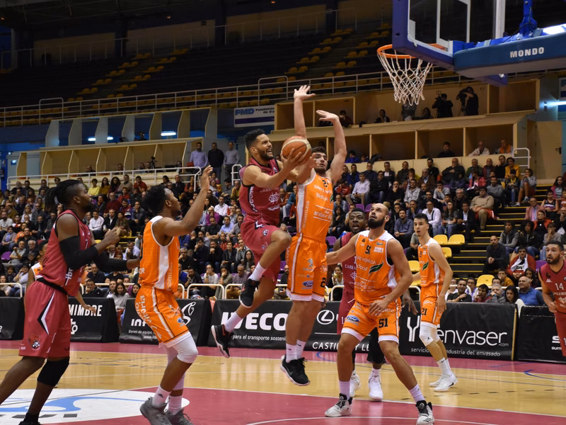 LEB Oro (J2): Força Lleida colidera junto a Melilla, Palencia y Bilbao aún invictos