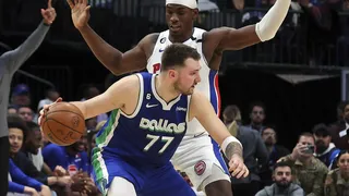 Noche NBA: Retorno triunfal de Luka Doncic (53 puntos) y Magic rompe la racha de 76ers