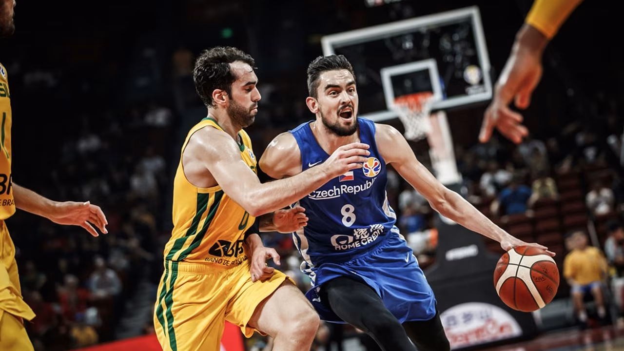 Mundial China 2019 TOP 5 (J4): Satoransky rompe la estadística; Wilbekin, de récord