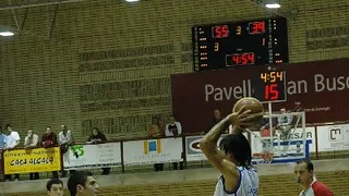 Joan Jordi Vall-Llobera también renueva por el CB Prat