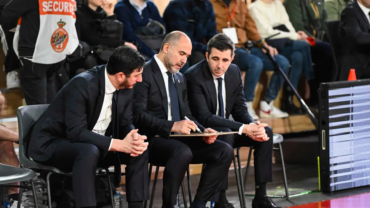 “¿Vamos dónde?” La falta de dirección en el Real Madrid amenaza a Chus Mateo