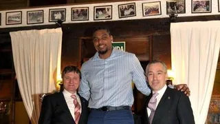 Andrew Bynum, “living la vida loca” en Madrid