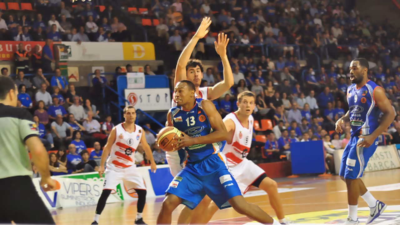 Marcus Vinicius seguirá una temporada más a las órdenes de Casadevall en Ford Burgos