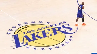 LeBron James aviva los rumores de salida de los Lakers con una pista discreta