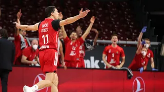 El ex ‘taronja’ Lucic guía a Bayern München para vencer a Valencia Basket (90-79)