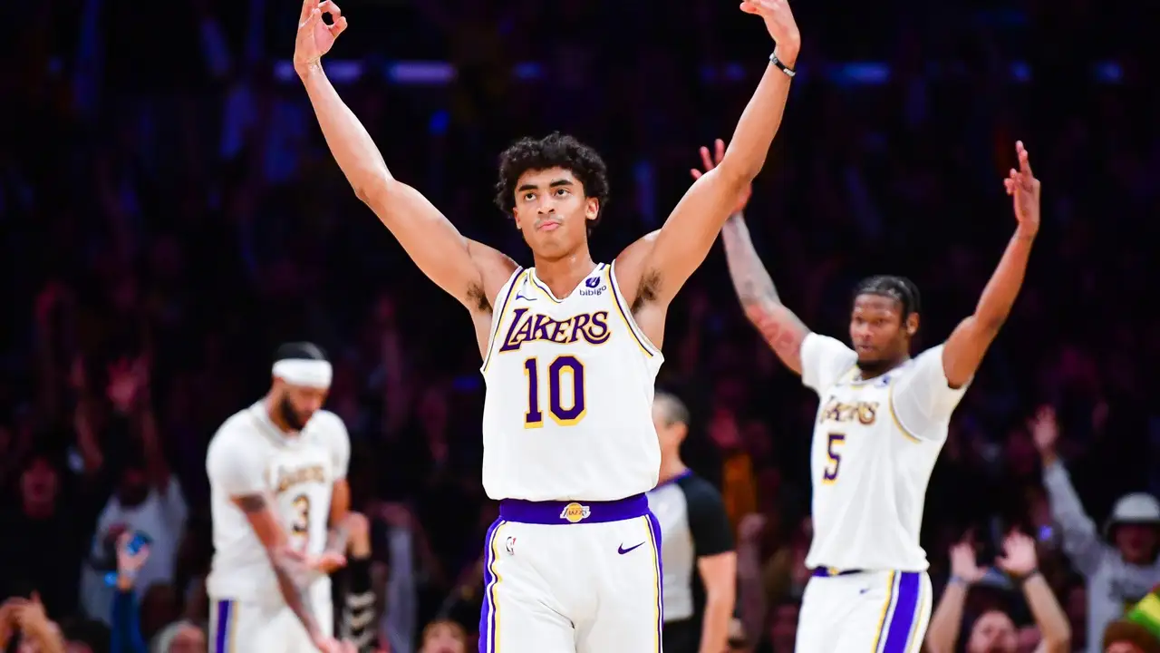 Un jugador desconocido de Lakers tendrá muchos minutos con Redick