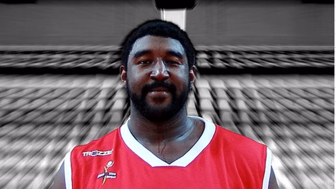 Robert Traylor: cuando el Tractor aterrizó en la LEB Plata