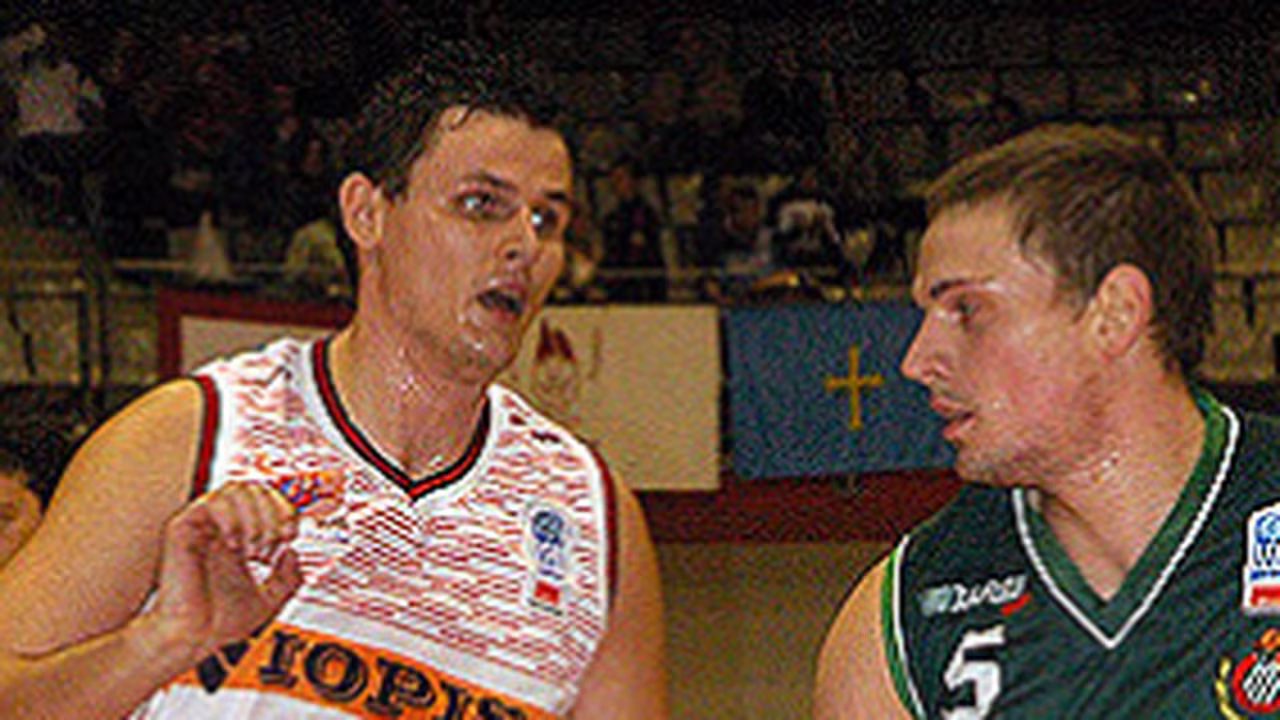 Paige Paulsen y Ricky Sánchez, fuera de la LEB Plata para el 2009