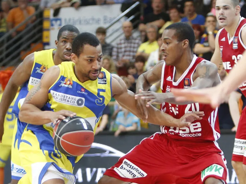 Bayern y Ulm a semis por la vía rápida. Bamberg y Oldenburg con ventaja