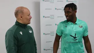 El Cáceres ya cuenta con su nuevo fichaje: “Es un jugador diferente”