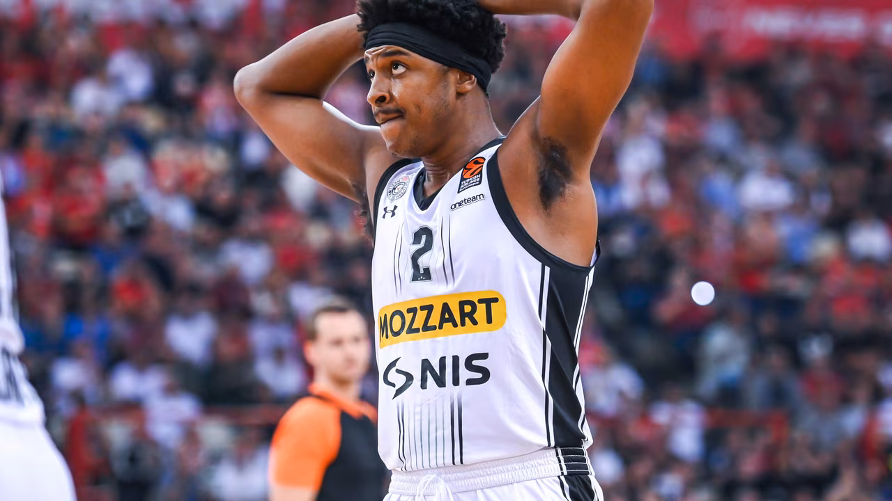 Zach LeDay pudo firmar por el eterno rival: “Hubo conversaciones”