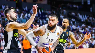 Poirier habla sobre su renovación y la de Tavares. Esto ha dicho