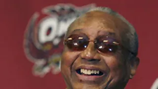 ¿Cómo era el Coach Chaney, cómo fue mi primer año en Temple?