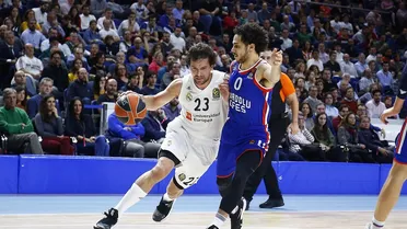 Sergio Llull desató la locura en el WiZink Center ante Anadolu Efes (92-84)