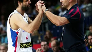 Serbia es liderada por Teodosic para meterse en semifinales y apalizar a Brasil (84-56)