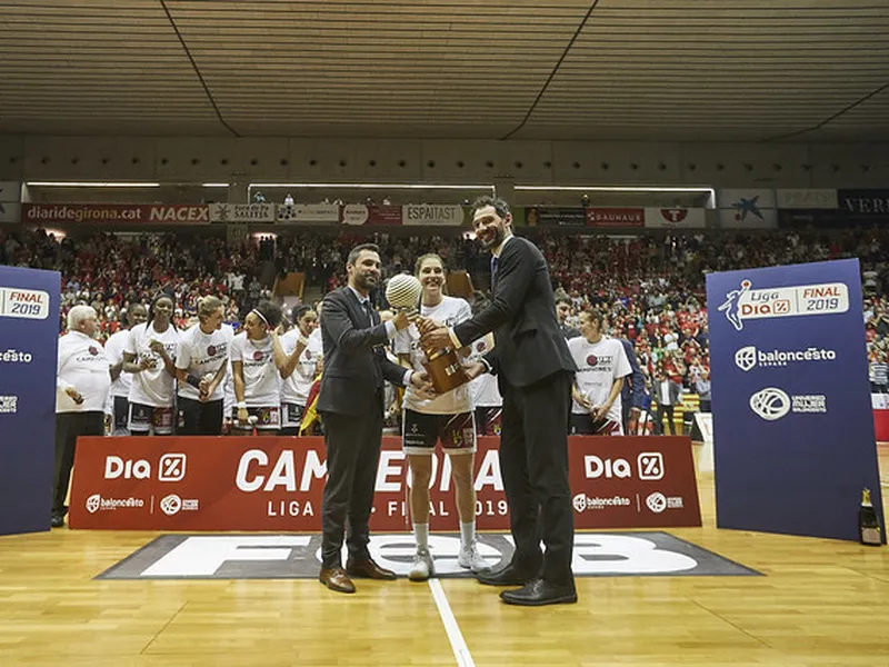 Spar Citylift Girona se proclama campeón de la Liga DIA ante Perfumerías Avenida