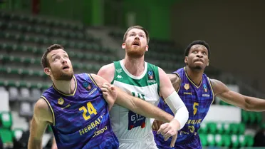 La irregularidad y la dejadez sentencian al Herbalife en París (90-74)