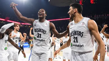 ¡No se acerca ni al aro! Las redes sociales estallan en memes