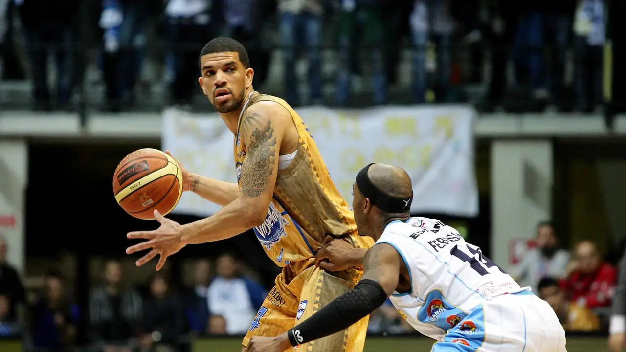 James Feldeine: “No estoy cómodo con el juego; quiero volver a la ACB”