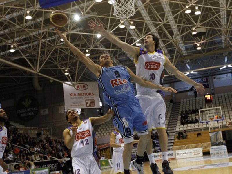 Victorias de Lucentum y Breogán; Michel Diouf, MVP