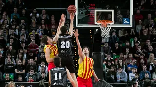 Dejan Todorovic: “Es un privilegio jugar 30 minutos contra el Barça con 20 años”