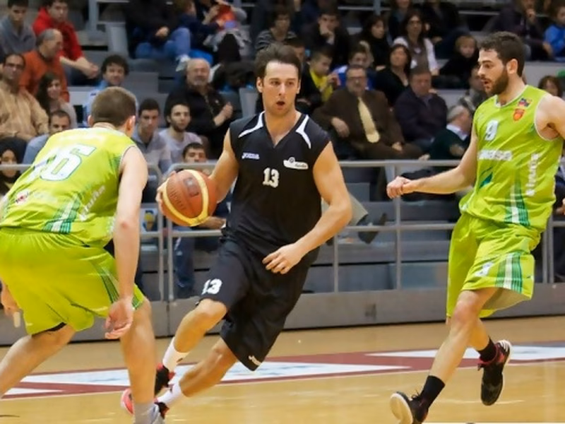Melilla Baloncesto incorpora a Sergi Pino