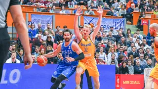 El caso Sinner tuvo un antecedente similar en baloncesto, pero hubo sanción