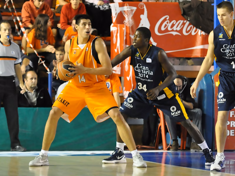 Protagonistas Liga Endesa en noviembre: MVP, entrenador y equipo del mes, Quinteto Ideal y otros jugadores destacados
