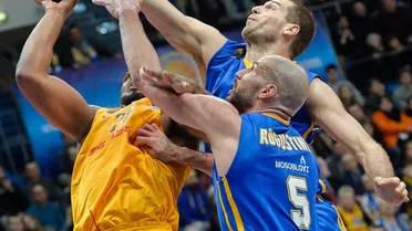 El Khimki congela las ideas en ataque del FC Barcelona Lassa (75-61)