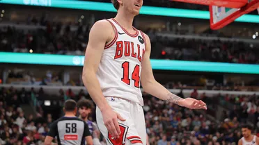 ¡Noche de pesadilla para los Warriors! El récord histórico de Matas Buzelis que deja a Golden State en la cuerda floja