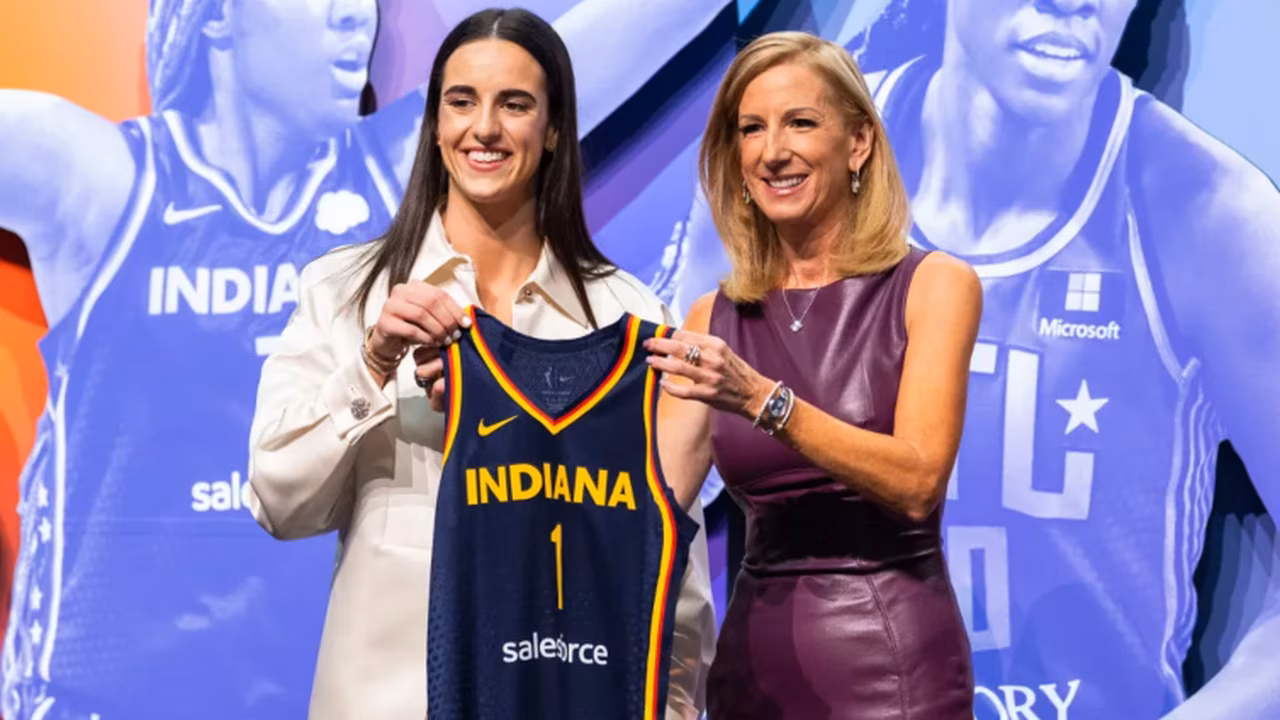 Cuenta atrás Juegos Olímpicos París y baloncesto (99): fenómeno Caitlin Clark