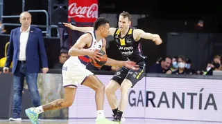 El juego exterior de Bitci Baskonia impone su ley ante Lenovo Tenerife (78-91)