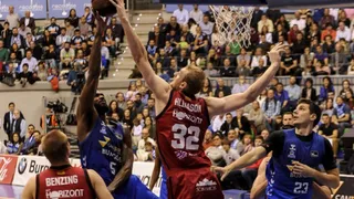 Peores y mejores taponadores de Liga Endesa: Hlinason cara, Omic cruz