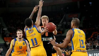 El Granca provoca otro duelo ofensivo en el que sentenció Guenther (97-87)