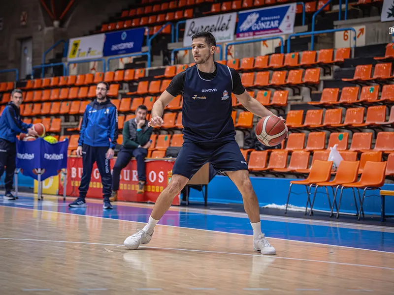 Un trotamundos con experiencia en la LEB Oro refuerza al San Pablo Burgos
